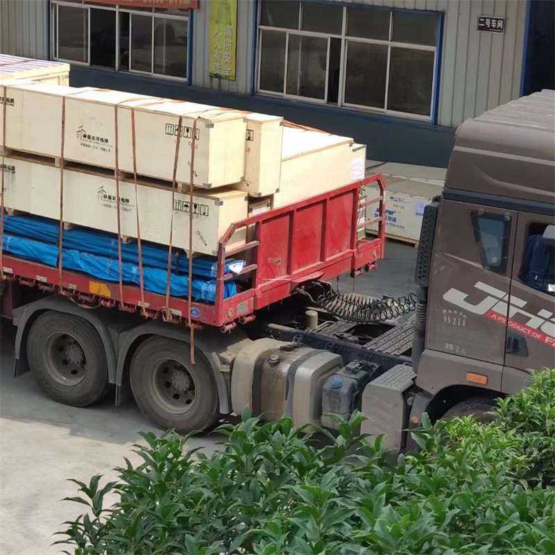 河北邯郸曲周县至新疆阿勒泰福海县物流专线，一站式服务，让您的货物畅行无忧